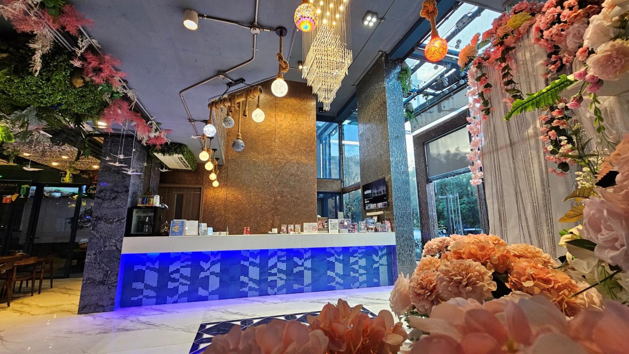 Bluetel Re'Sidence Bangkok Impact - 1 Time Drop-Off Service To Impact Pak Kret Exterior foto
